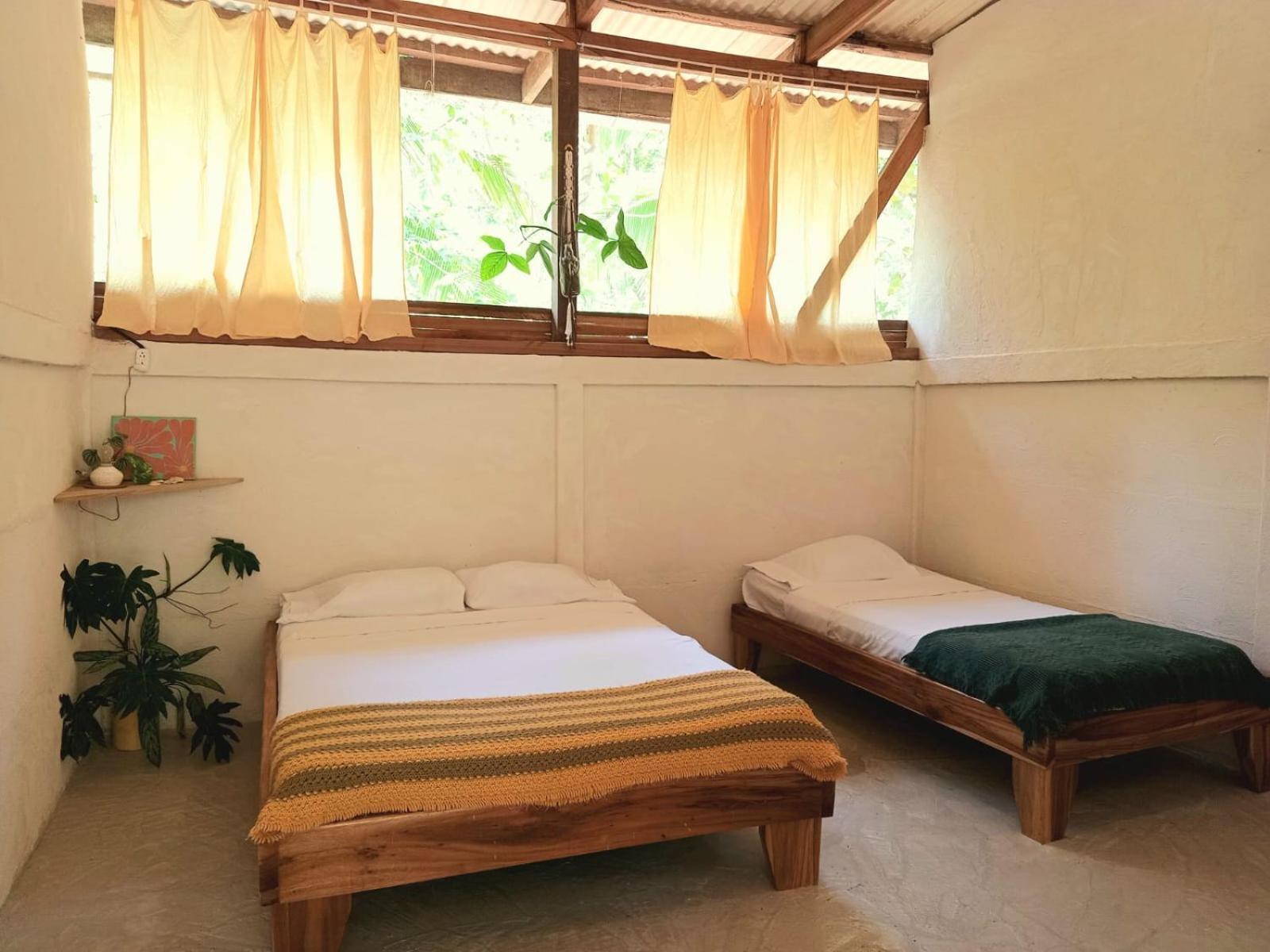 Smile Jungle Hostel Puerto Viejo de Talamanca Экстерьер фото